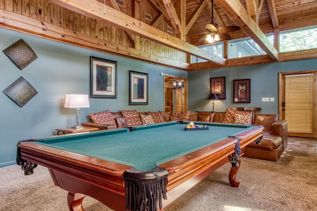 Mountain Lake Lodge, Hot Tub, Theater Room, 1089 Free Tickets Each Paid Day, Dollywood And More Sevierville Ngoại thất bức ảnh
