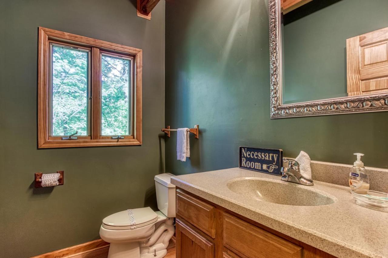 Mountain Lake Lodge, Hot Tub, Theater Room, 1089 Free Tickets Each Paid Day, Dollywood And More Sevierville Ngoại thất bức ảnh